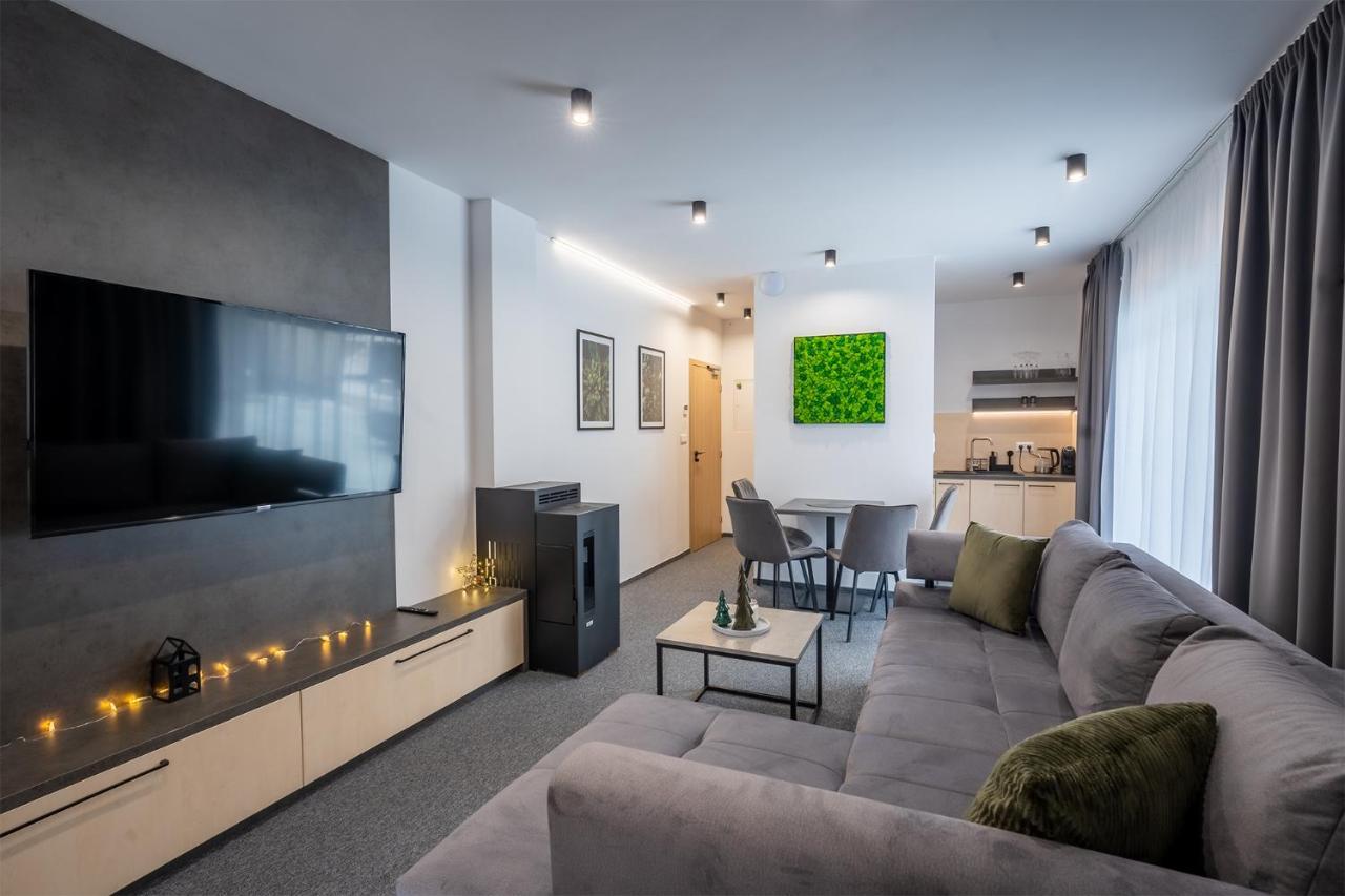 Chalet Malino - Apartments 루좀베로크 외부 사진